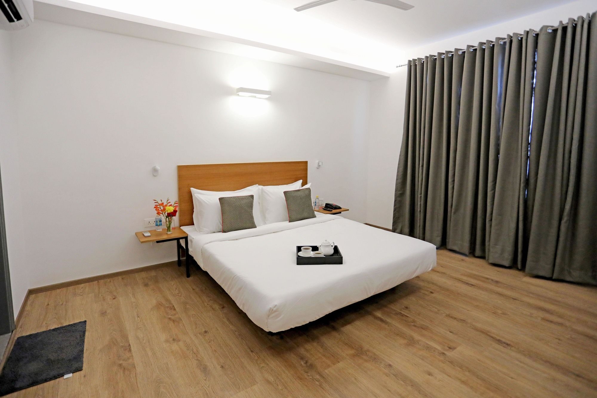 Hotel Oyo Townhouse 027 Sector 15 Gurgaon Zewnętrze zdjęcie